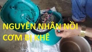 Nấu com bị khê là điềm gì